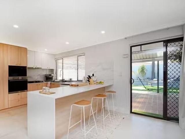 House for rent in Alexander Heights, Western Australia
