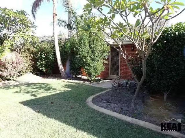 House for rent in Forrestfield, Western Australia