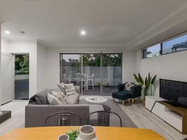 House for rent in Duncraig, Western Australia