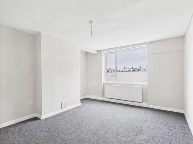 Apartment to rent in Gorteeny, Connacht