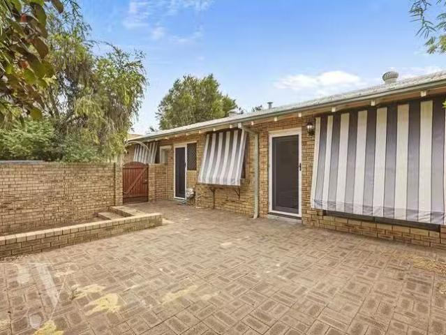 House for rent in Como, Western Australia