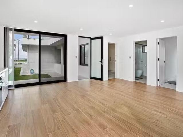 Apartment for rent in Wollongong West, New South Wales