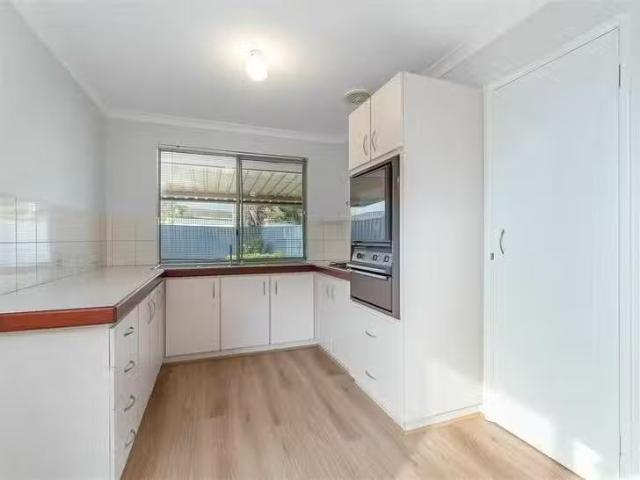 House for rent in Heathridge, Western Australia