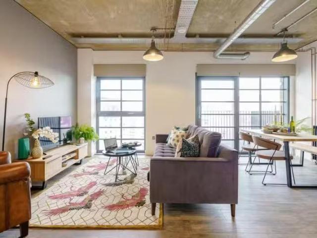 Apartment for rent in Brentford End, Greater London