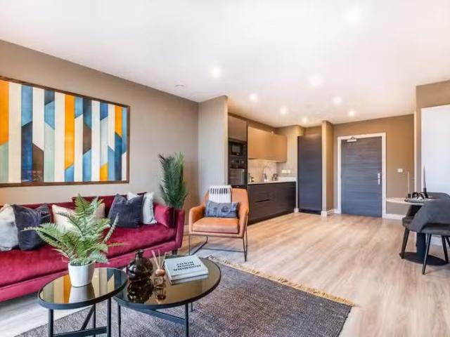 Apartment for rent in Aldrington