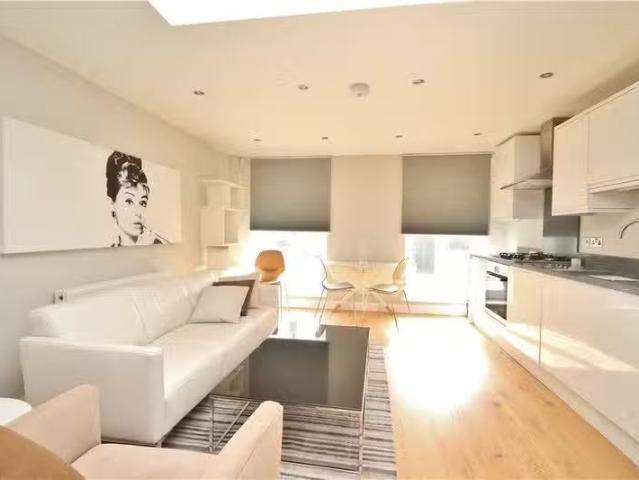 Apartment for rent in Westborough, Surrey