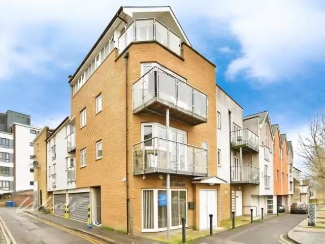 Apartment for rent in Hamerton, Kent