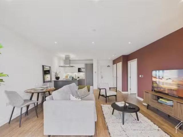 Apartment for rent in Higham Hill, Greater London
