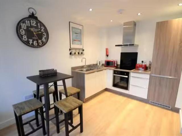 Apartment for rent in Penwartha Coombe, Cornwall