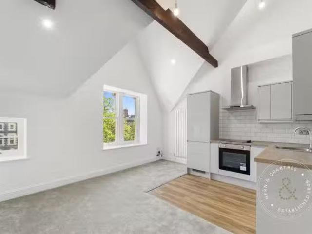 House for rent in Falcon Lodge, Wales