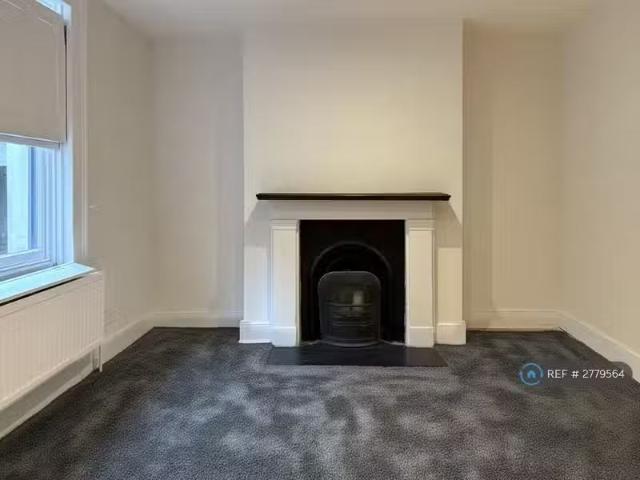 House for rent in Old Ford, Mile End
