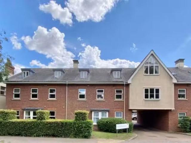 House for rent in Five Acres, Hertfordshire