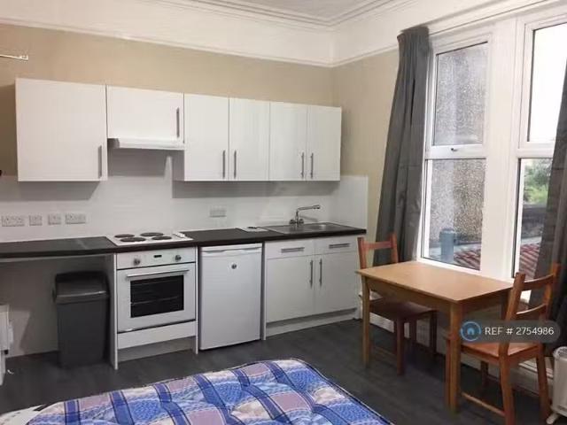 House for rent in Feckenham, City Of Bristol