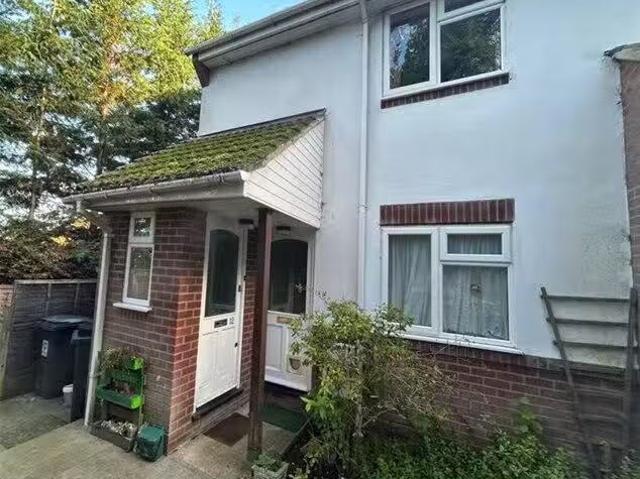 House for rent in Milverton, Green Close