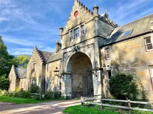 Apartment for rent in Luthrie, Scotland
