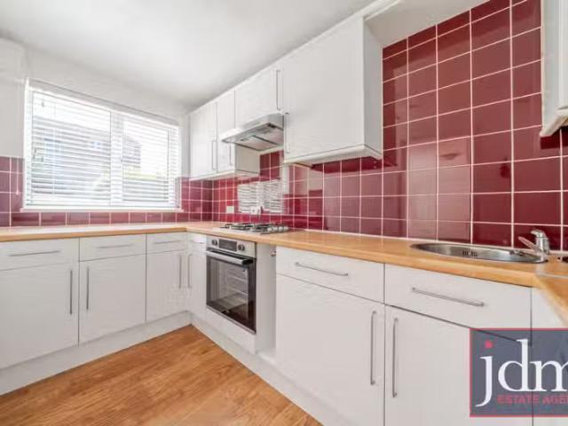 Apartment for rent in Orpington, Greater London