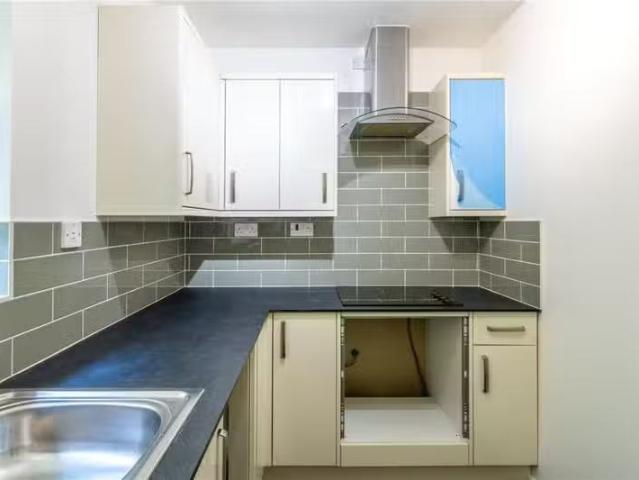 Apartment for rent in Feckenham, City Of Bristol