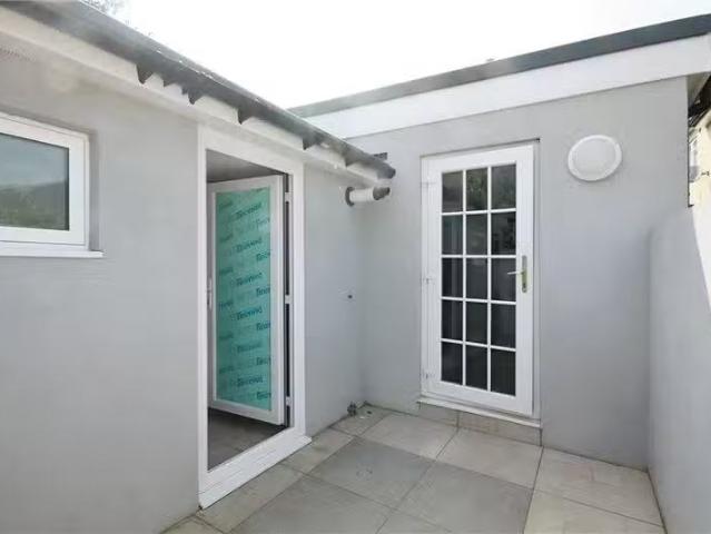 Apartment for rent in Addlestone, Runnymede