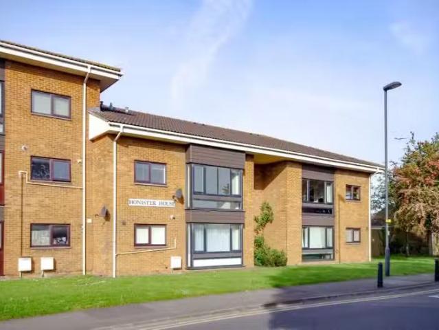 Apartment for rent in Patchway