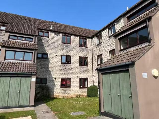 Apartment for rent in Midsomer Norton, Bath And North East Somerset