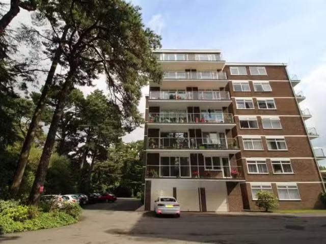 Apartment for rent in Branksome, Poole