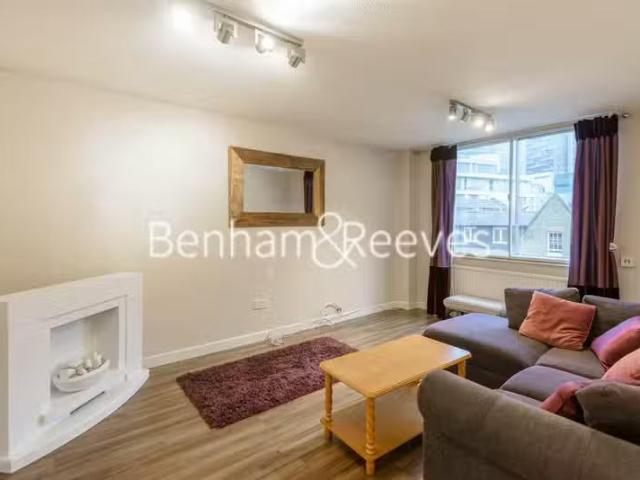 Apartment for rent in Lyons, Greater London