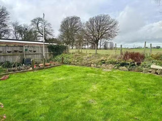 House for rent in West Hougham, Ash