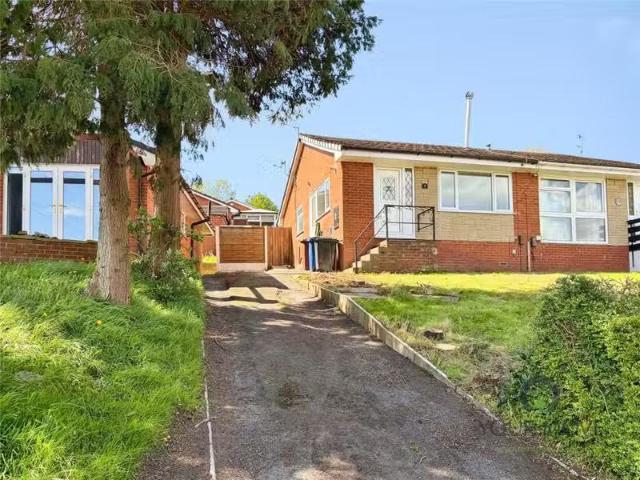 House for rent in Four Lane Ends, Blackburn