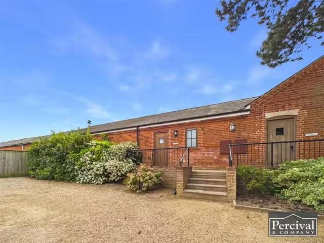 House for rent in Chelmondiston, Suffolk