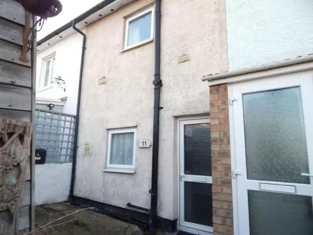House for rent in Upper Dovercourt, Dale Hill