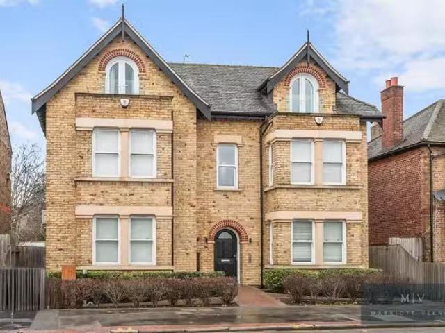 House for rent in London Borough of Croydon, Purley