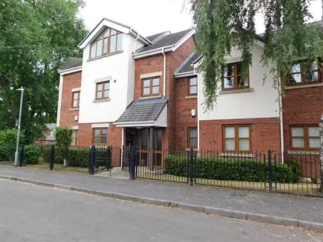 House for rent in Newbury Park, Greater London