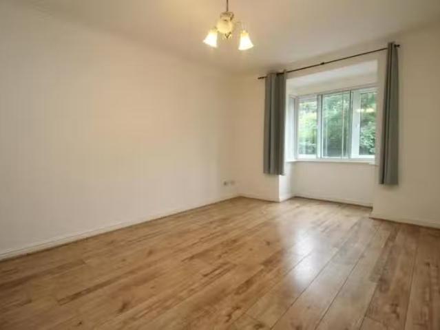 House for rent in Pouchen End, Hertfordshire