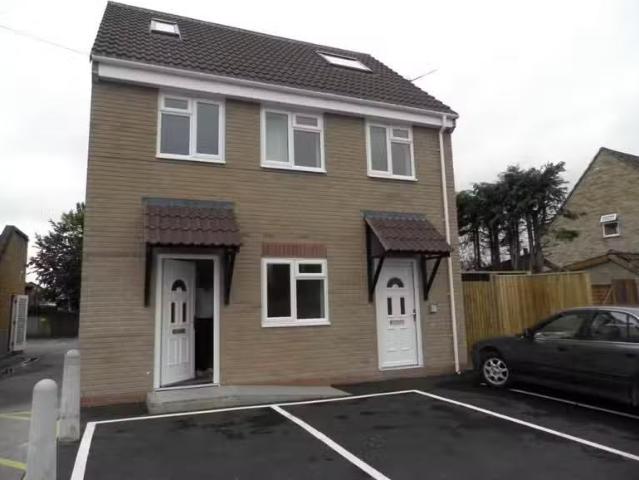 House for rent in Henfords Marsh, Warminster