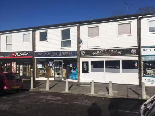 House for rent in Frogmore, Hart