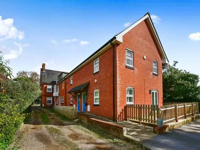 House for rent in Farnborough, Hampshire