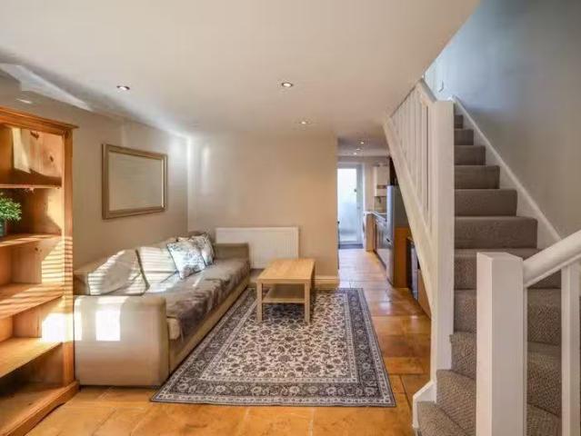 House for rent in Kingswood