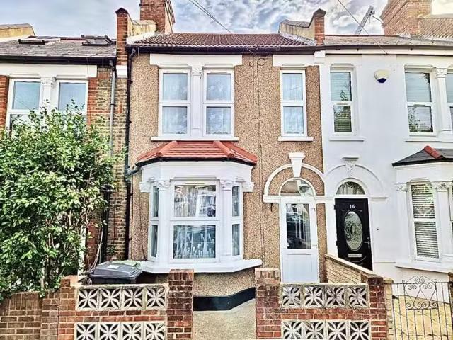 House for rent in Upper Walthamstow, Greater London