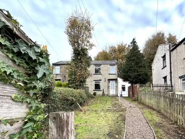 House for rent in Low Moor, West Yorkshire