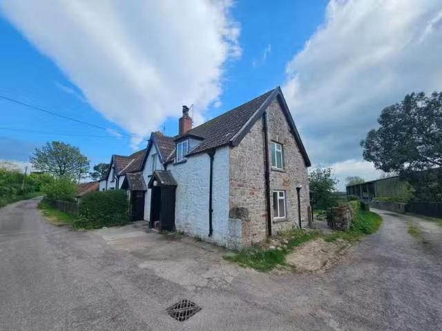 House for rent in Littlecote, West Sussex