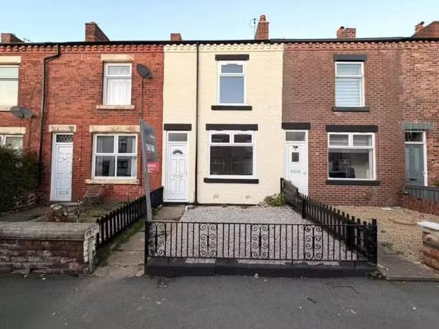 House for rent in Lee Bank, Greater Manchester