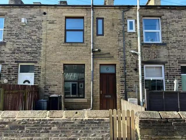 House for rent in Halifax, West Yorkshire