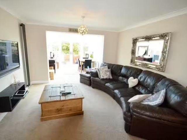 House for rent in Fretherne, Hertfordshire
