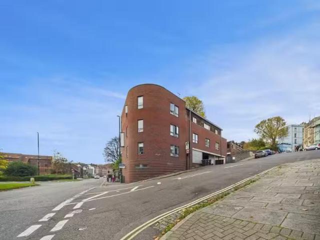 Apartment for rent in Hotwells, Feckenham
