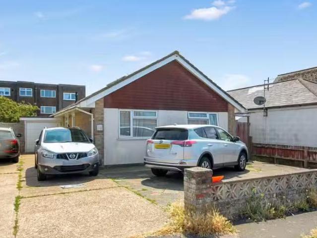 House for rent in Peacehaven, Iford