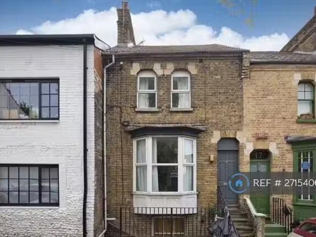 House for rent in East Cliff, Acol