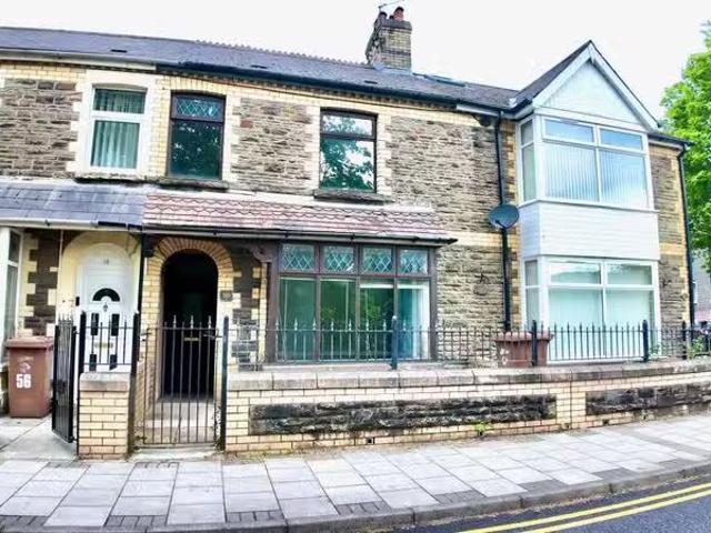 House for rent in Caerphilly, Wales