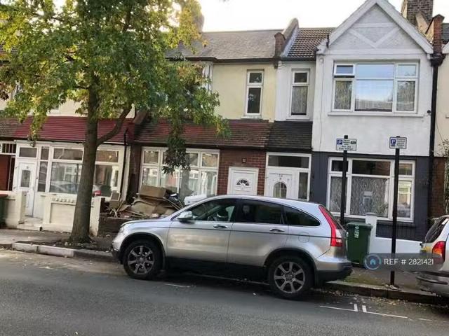 House for rent in Cyprus, Greater London