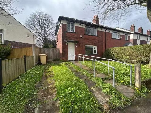 House for rent in Lee Bank, Greater Manchester