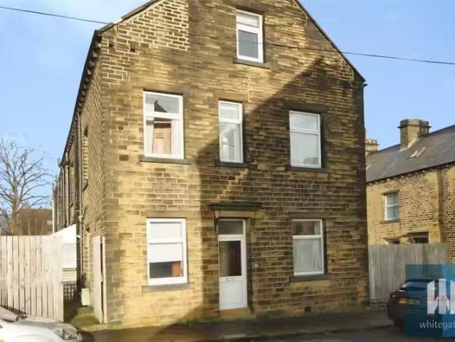House for rent in Lindley, West Yorkshire